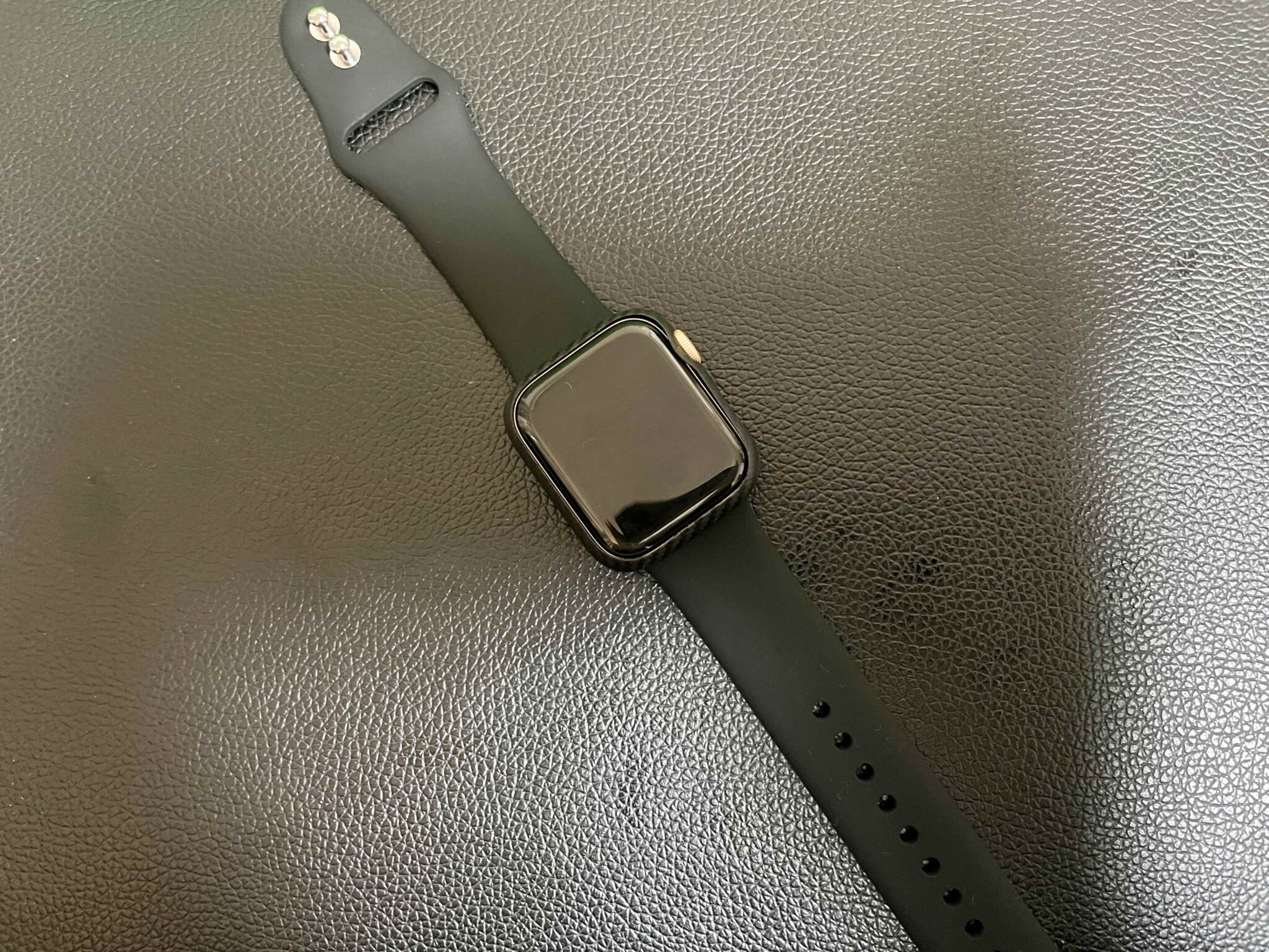 使用歴3年目の僕のApple Watch金属アレルギー対策（おすすめバンド） ゴーゴーシンゴのブログ