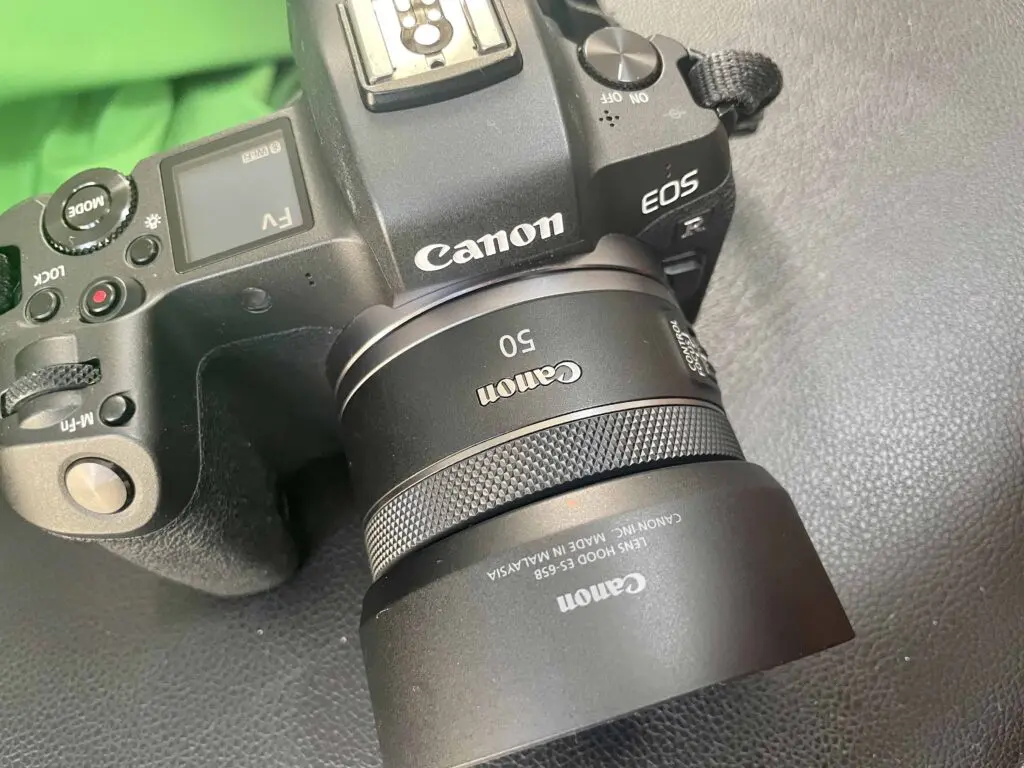 ポートレート作例付き】RF50mm f1.8stmレビュー。RFマウントコスパ最強