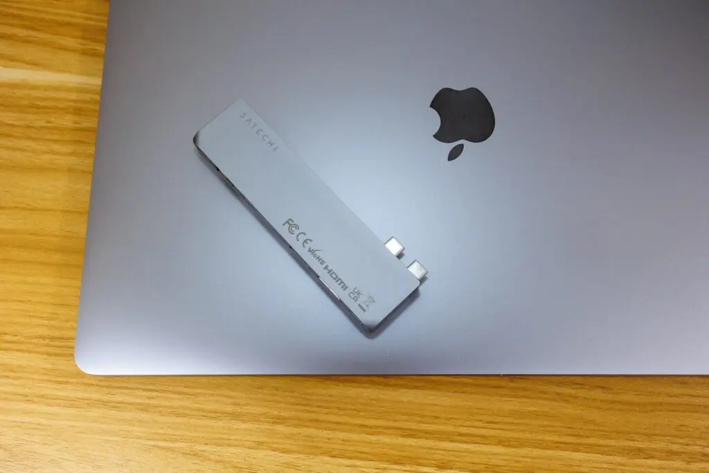 Satechi USB-C Proハブ Max 8in2 (シルバー) USB4 USB-A/Cデータ イーサネット SDカードリーダー 音 : Satechi USB C Hub Multiport Adapter Pro Hub Max, USB4