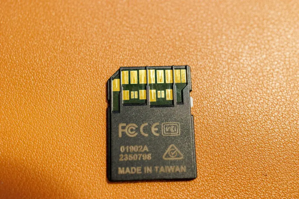 EOS R6/Mark II最適SDカード比較ガイド【2026最新版】 | ゴーゴー