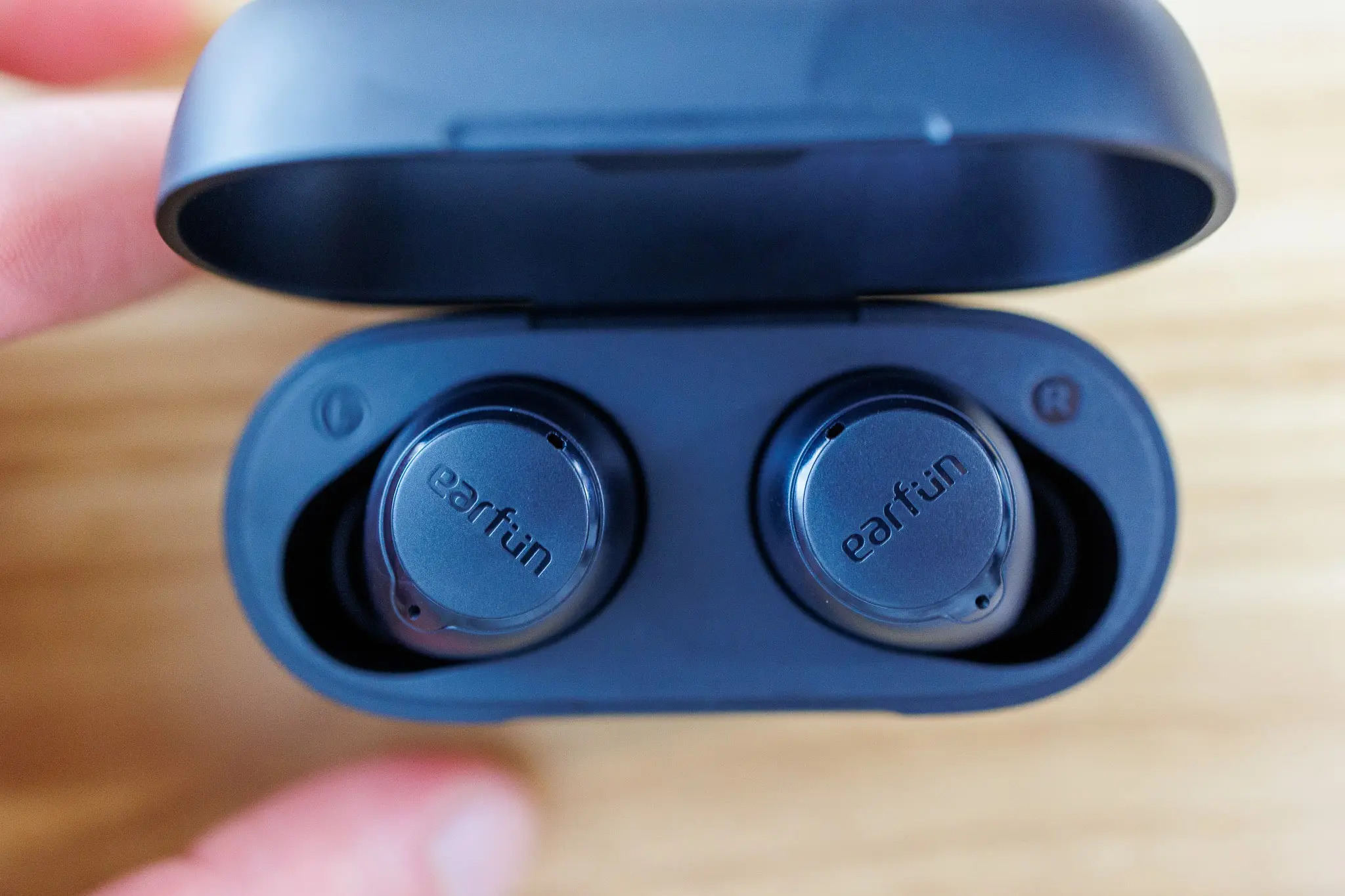 【2024年】1万円以下で買えるおすすめワイヤレスイヤホンランキング10選 ゴーゴーシンゴのブログ