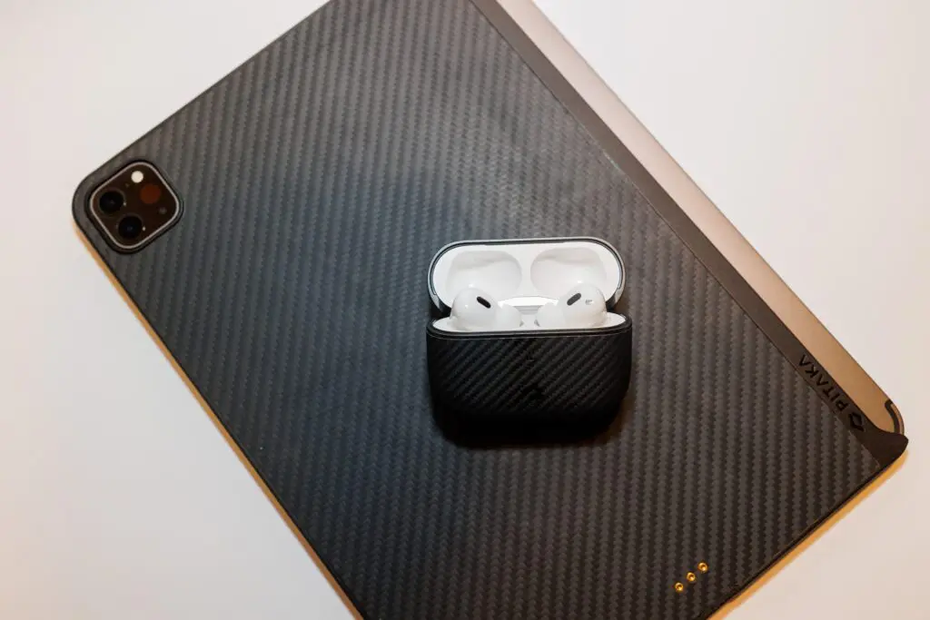 PITAKA MagEZ Case for AirPods Pro 2レビュー！アラミド繊維素材の