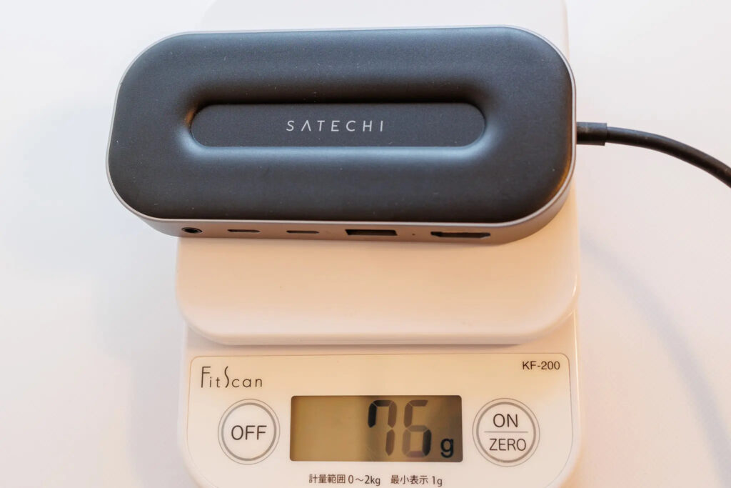 Satechi USB4 6-in-1マルチハブの重さ