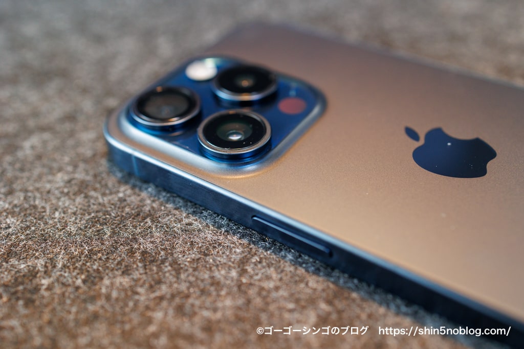 iPhone 15 Proのカメラ