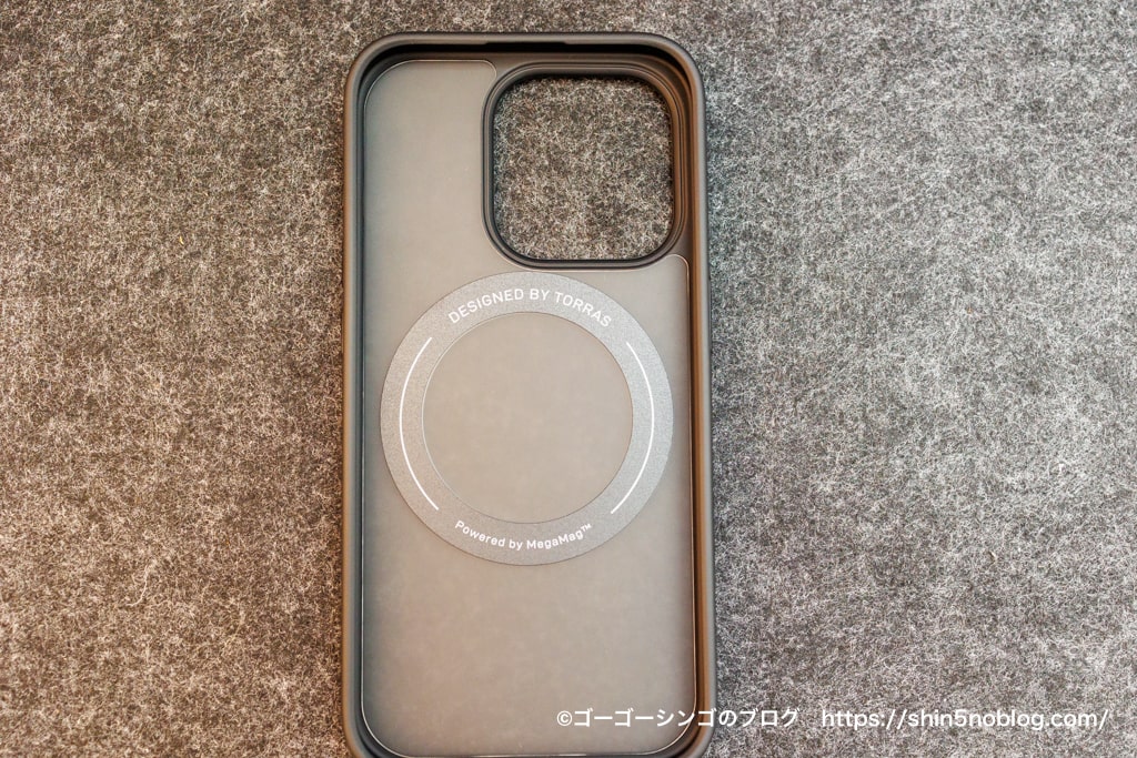 TORRAS iPhone 15 Pro 用 ケース UPRO Ostand Rの裏面