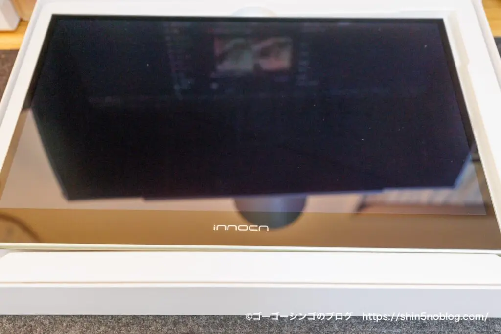 INNOCN 4K モバイルモニター 15.6インチレビュー！OLEDおすすめの