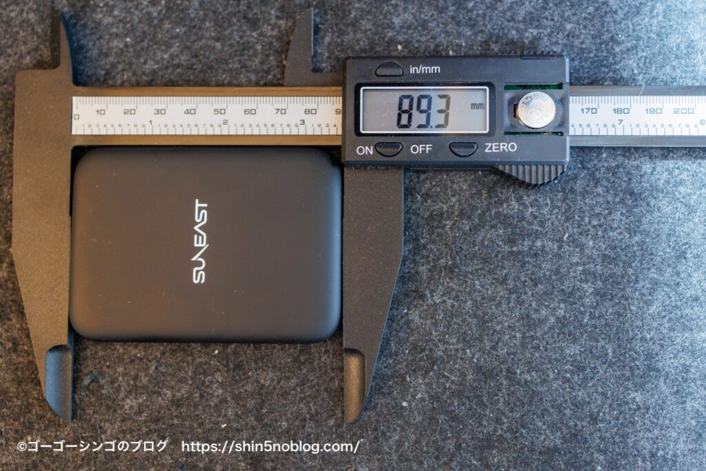 SUNEAST Pita Portable SSDの大きさ