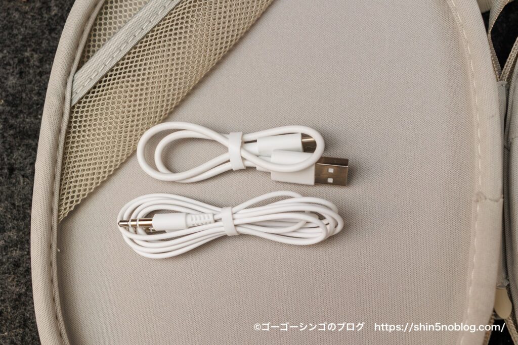 EarFun Wave Proのヘッドホンケース