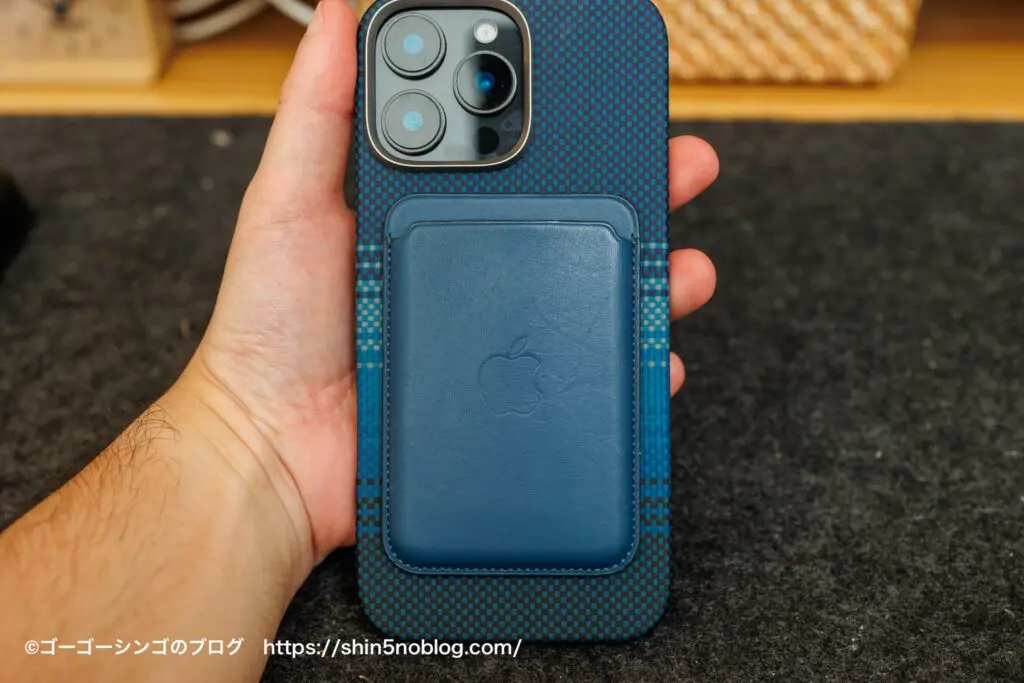 PITAKA iPhone 16 用Tactile Woven Caseレビュー！ 浮織デザイン