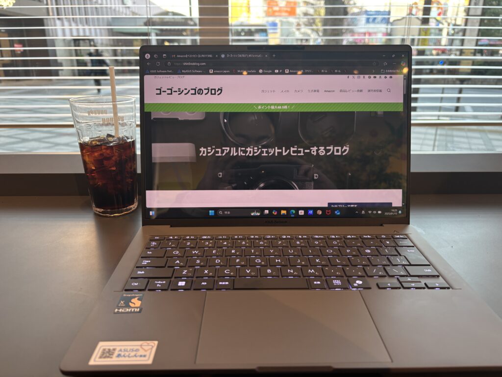 Zenbook SORAレビューをカフェで使った感想