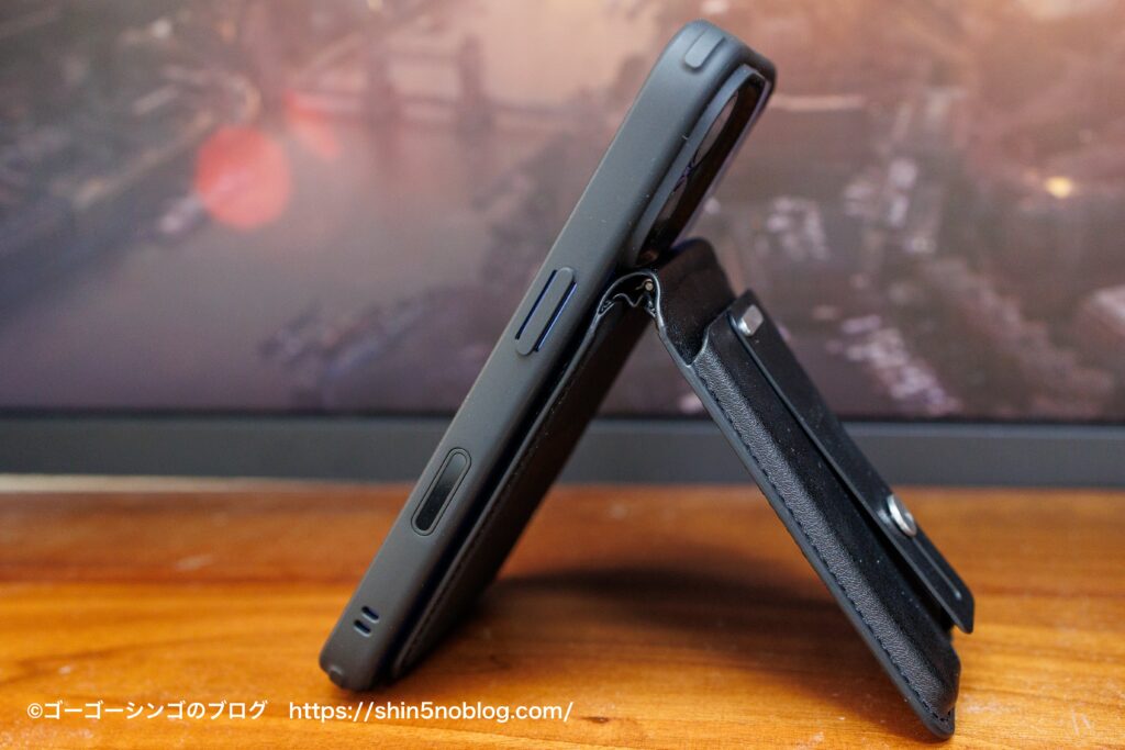 ESR MagSafe カードケース
