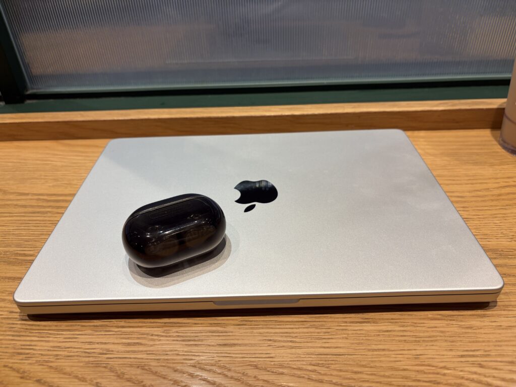 SOUNDPEATS H3のカフェでのノイズキャンセリング