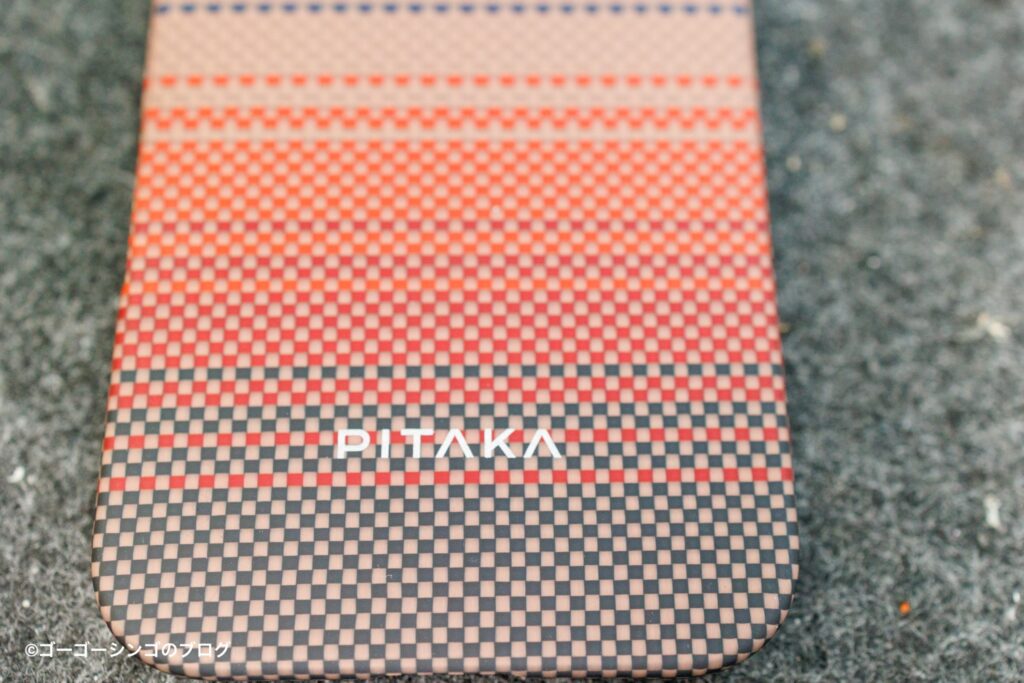 PITAKA iPhone 16 浮織ケース