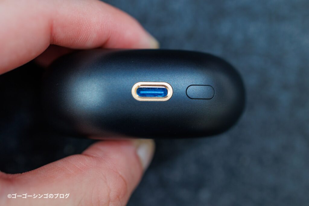 SOUNDPEATS Air5 Pro+のUSB-C端子