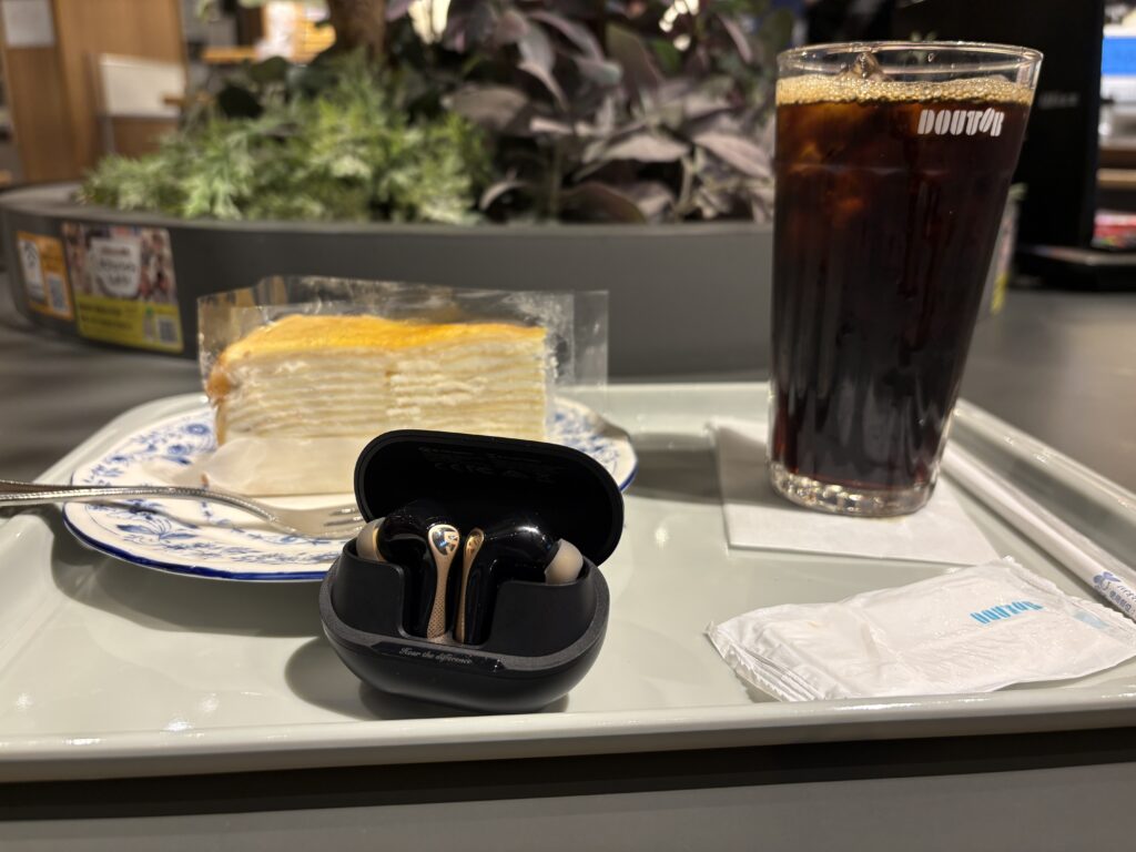 SOUNDPEATS Air5 Pro+のカフェでのノイズキャンセリング