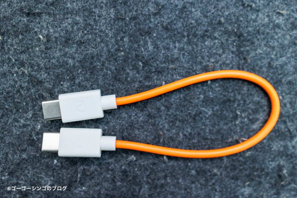 viaim OpenNoteのUSB-Cケーブル