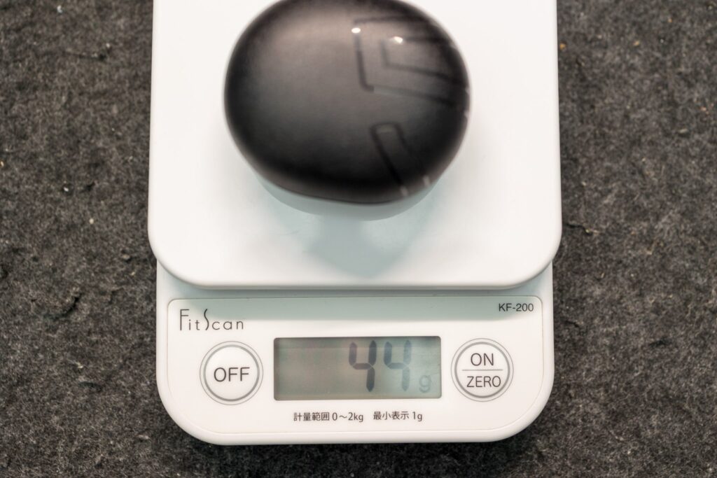 SOUNDPEATS C30の重さ