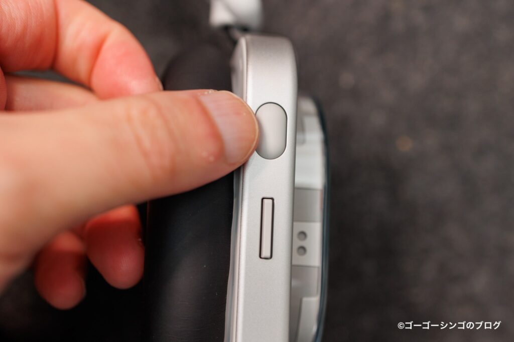 Nothing Headphone (1) の物理ボタン