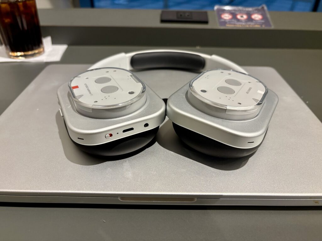 Nothing Headphone (1)