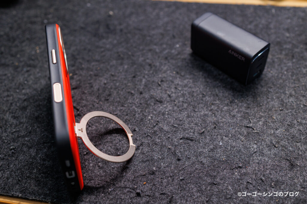 TORRAS Ostand Q3 レザートーンの物撮り用スタンド撮影例