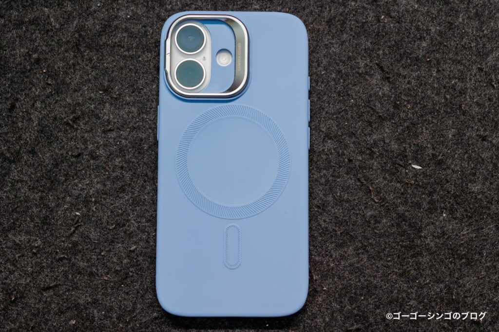 ESR Cloud ソフトマグネットケースiPhone 17装着写真