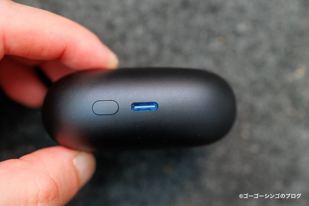 EarFun Clip 2のUSB-C端子