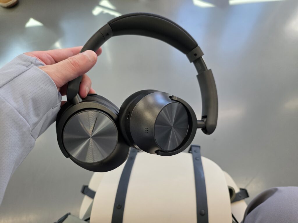 Noise Master Buds MAX の電車内のノイズキャンセリング