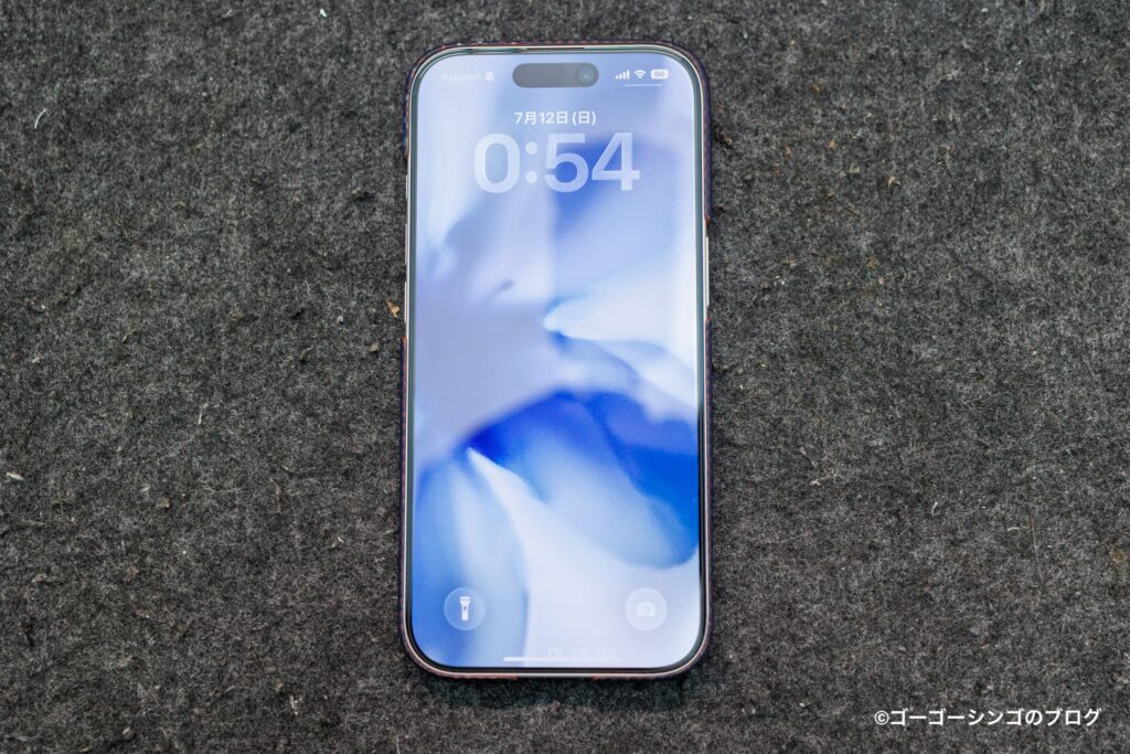 PITAKA Edge Case（桜時）の壁紙