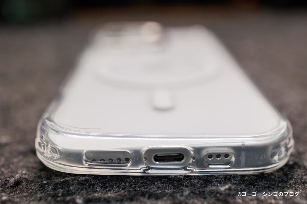 iPhone 17用ESRクリアケース
